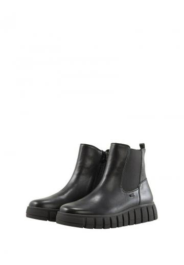 Сапожки на танкетке