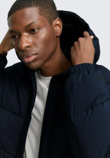 Зимняя куртка