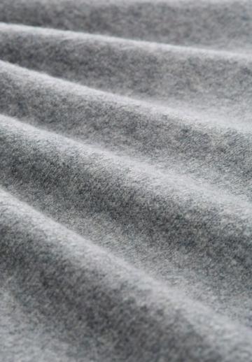 Длинный пуловер