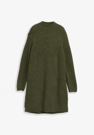 Вязаное платье