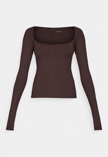 Спортивная майка