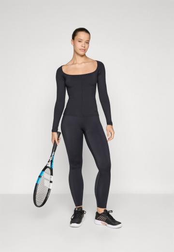 Спортивная майка