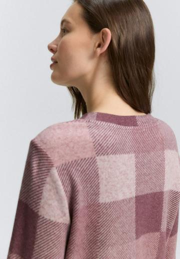 Длинный пуловер