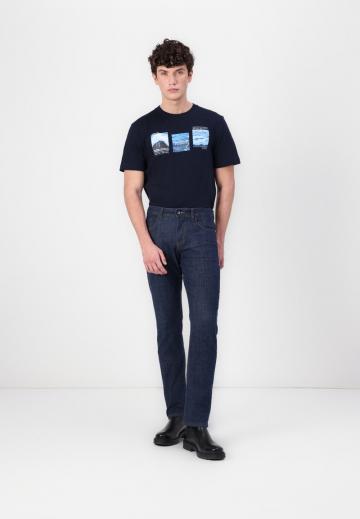 Узкие джинсы