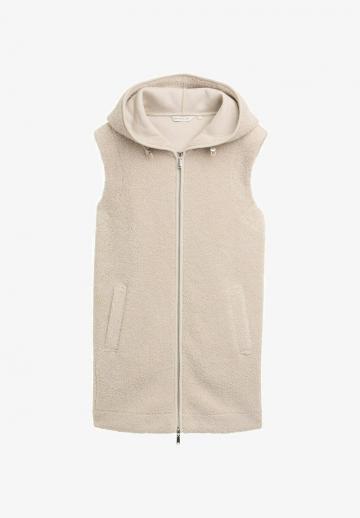 Длинный жилет