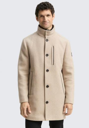 Короткое пальто