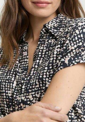 Атласная блузка