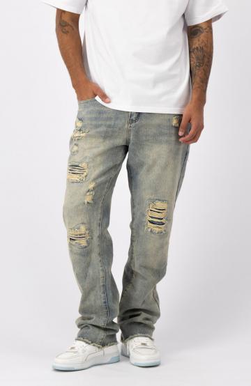 Прямые джинсы