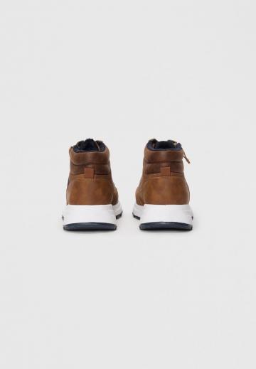 Высокие кеды