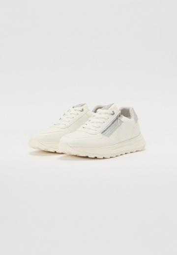 Гандбольные кроссовки