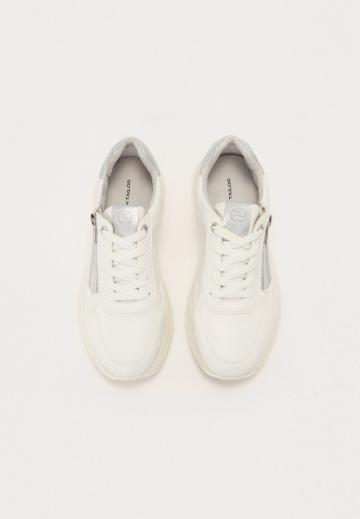 Гандбольные кроссовки