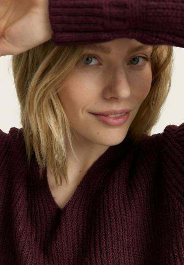 Длинный пуловер