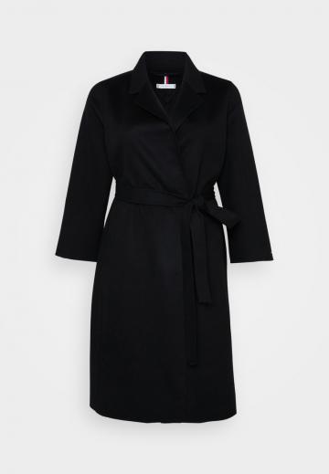 Шерстяное пальто