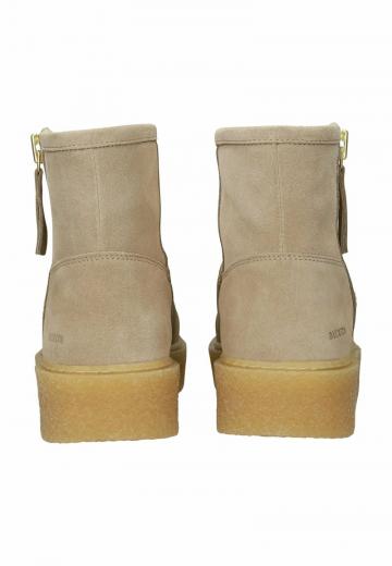 Полусапожки на платформе