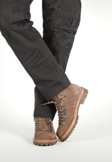 Зимние ботинки