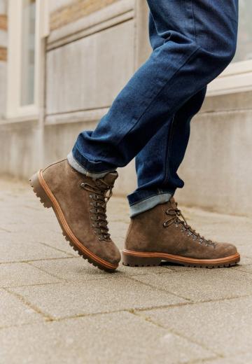 Зимние ботинки