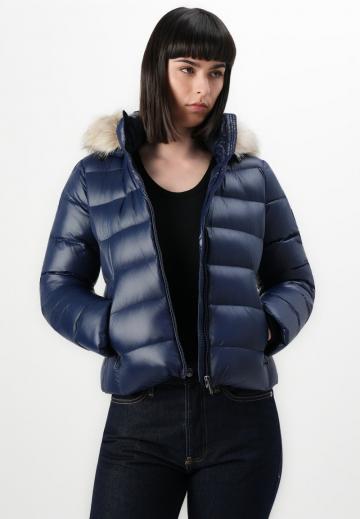 Зимняя куртка