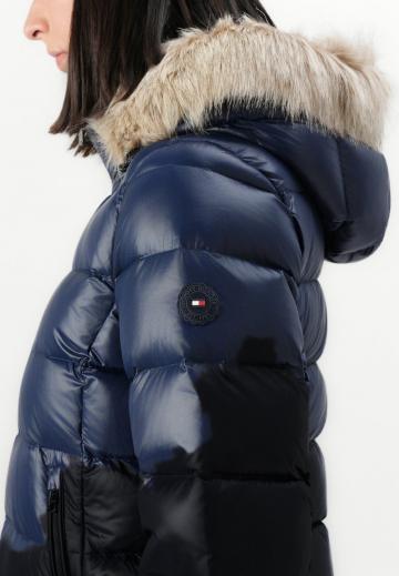 Зимняя куртка