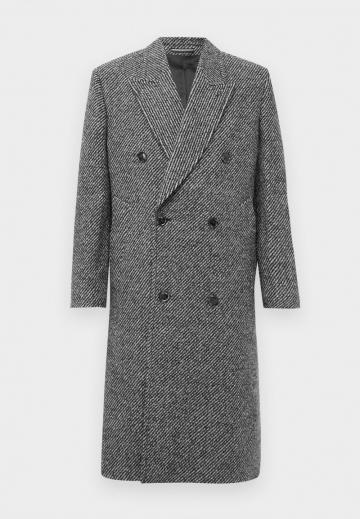 Шерстяное пальто