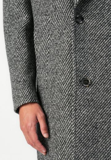 Шерстяное пальто