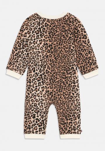 Набор одежды