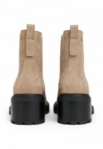 Ботинки челси