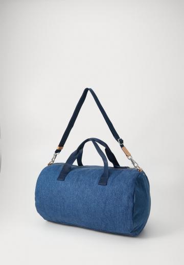 Спортивная сумка