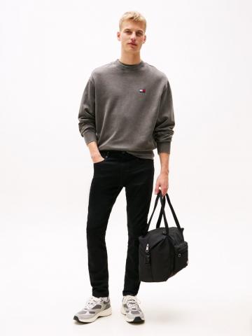 Узкие джинсы