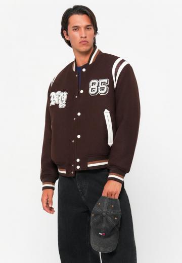 Куртка бомбер