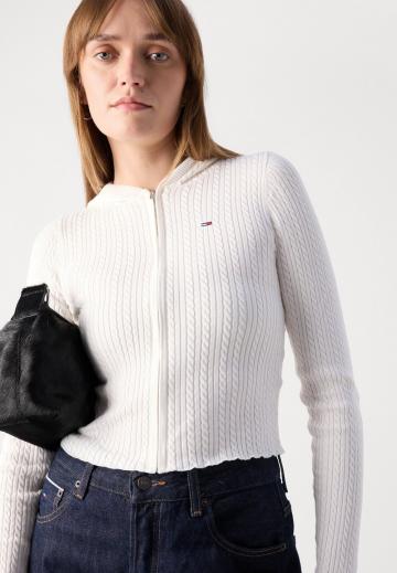 Вязаная кофта