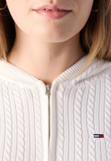 Вязаная кофта