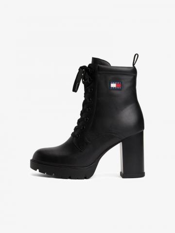 Полусапожки на высоком каблуке