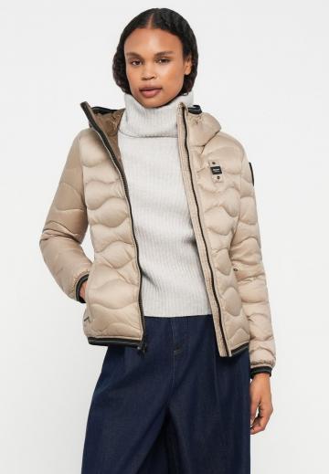 Зимняя куртка