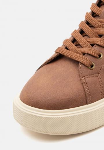 Высокие кеды