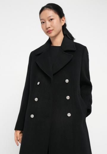 Шерстяное пальто
