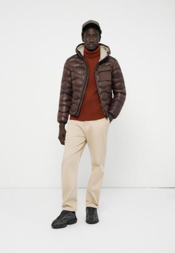 Зимняя куртка