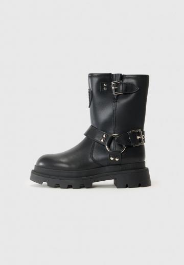 Полусапожки