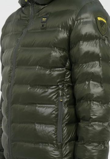 Зимняя куртка