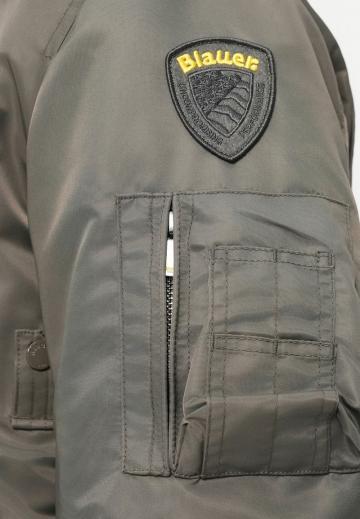 Зимняя куртка