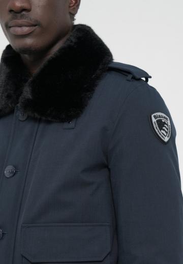 Зимняя куртка