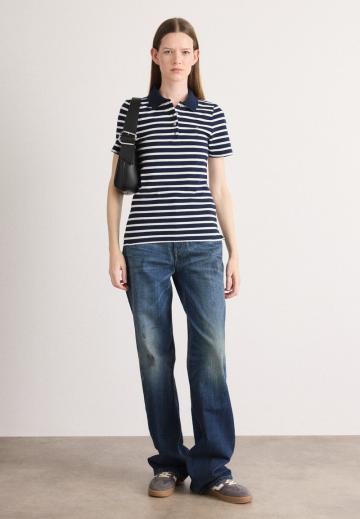 Свободные джинсы