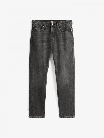 Узкие джинсы