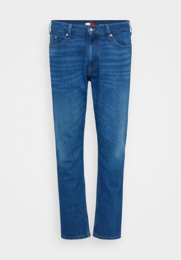 Узкие джинсы