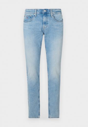 Узкие джинсы