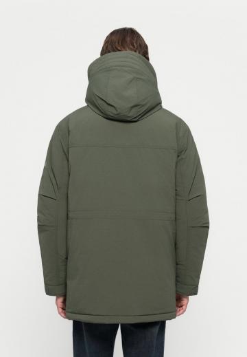 Зимняя куртка