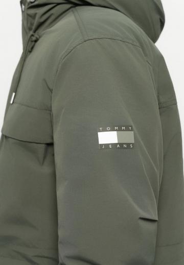 Зимняя куртка