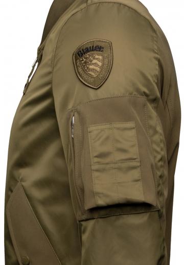 Куртка бомбер