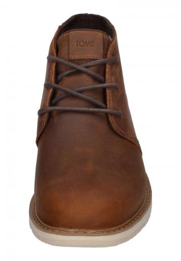 Ботинки на шнуровке