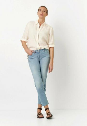 Короткие джинсы