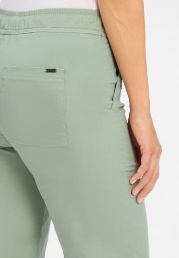 Узкие брюки